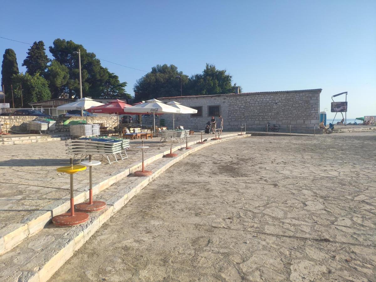 Appartamento App E.N.A. Umago Esterno foto